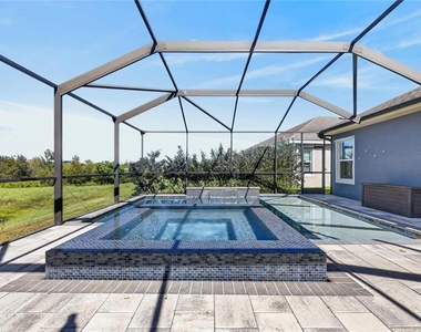 5527 Silver Sun Drive - Photo Thumbnail 6