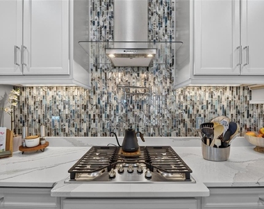 5527 Silver Sun Drive - Photo Thumbnail 30
