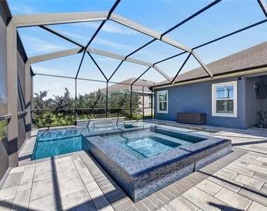 5527 Silver Sun Drive - Photo Thumbnail 7