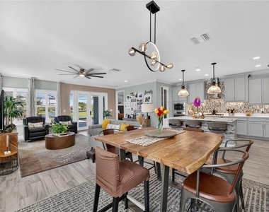 5527 Silver Sun Drive - Photo Thumbnail 23