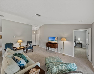 10306 Chatuge Drive - Photo Thumbnail 7