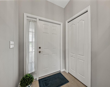 10306 Chatuge Drive - Photo Thumbnail 4