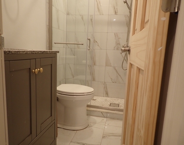 89 Clermont Avenue - Photo Thumbnail 11