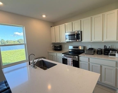 2739 Pioneer Trail - Photo Thumbnail 11