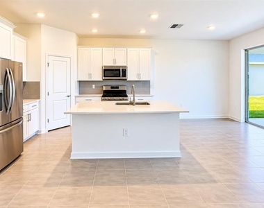 3329 Addison Boulevard - Photo Thumbnail 6