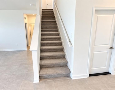 3329 Addison Boulevard - Photo Thumbnail 17
