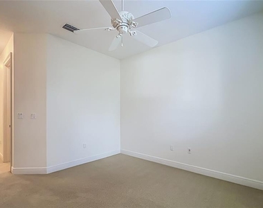 98 S Virginia Avenue - Photo Thumbnail 52