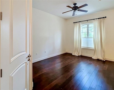 98 S Virginia Avenue - Photo Thumbnail 17