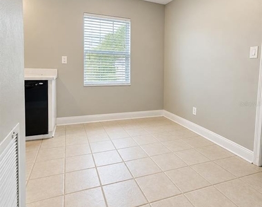 4105 Crossen Drive - Photo Thumbnail 7