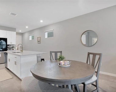 5511 Bungalow Grove Court - Photo Thumbnail 5