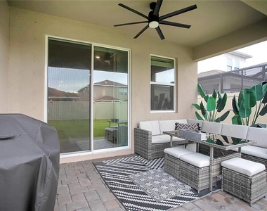 5511 Bungalow Grove Court - Photo Thumbnail 3