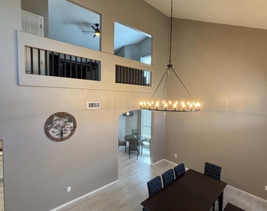 6408 Franklin Gate Drive - Photo Thumbnail 19