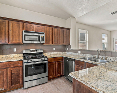 14661 Igor Kaleri Avenue - Photo Thumbnail 3