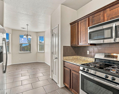 14661 Igor Kaleri Avenue - Photo Thumbnail 6