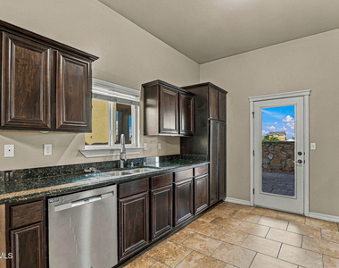 3622 Grand Bahamas Drive - Photo Thumbnail 16