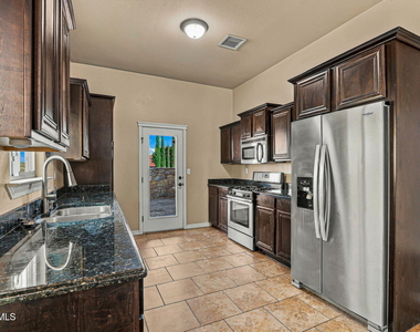 3622 Grand Bahamas Drive - Photo Thumbnail 14