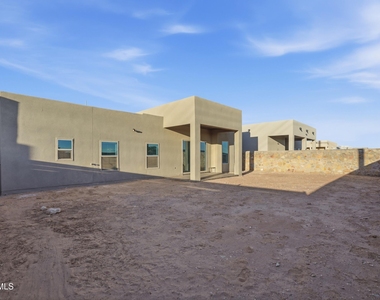 14572 John Mcneely Avenue - Photo Thumbnail 3