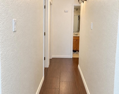11654 Bob Mitchell Drive - Photo Thumbnail 5