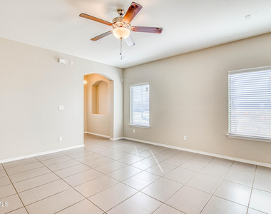 14801 Bobby Joe Hill Drive - Photo Thumbnail 6