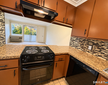 163 South Street - Photo Thumbnail 2