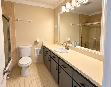 163 South Street - Photo Thumbnail 7
