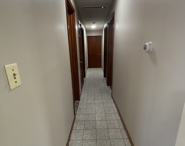 345 Coe Avenue - Photo Thumbnail 11
