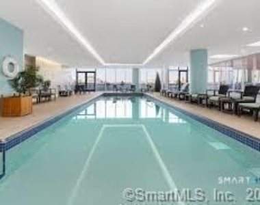 1 Broad Street - Photo Thumbnail 31
