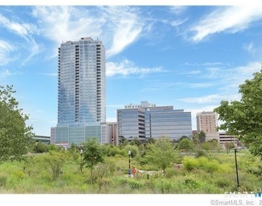 1 Broad Street - Photo Thumbnail 33