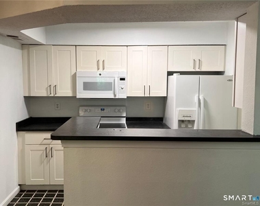 41 Crown Knoll Court - Photo Thumbnail 5