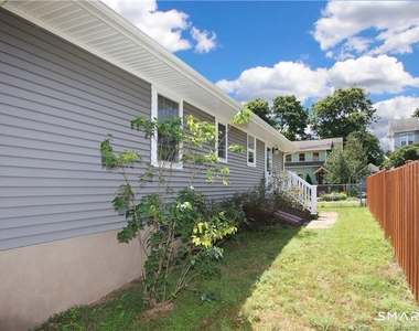 43 Treadwell Street - Photo Thumbnail 32