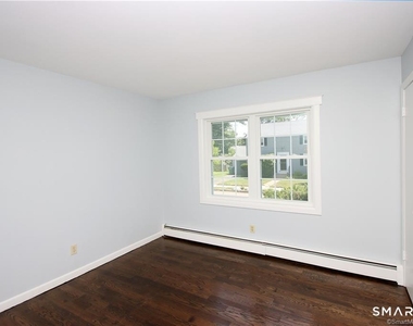 43 Treadwell Street - Photo Thumbnail 18