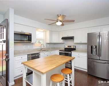 43 Treadwell Street - Photo Thumbnail 16