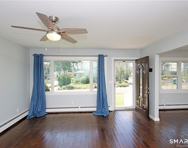 43 Treadwell Street - Photo Thumbnail 3