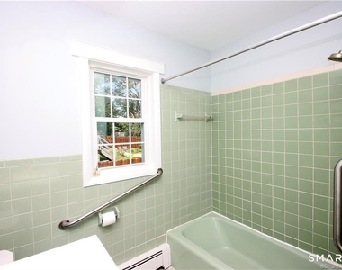 43 Treadwell Street - Photo Thumbnail 24
