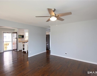43 Treadwell Street - Photo Thumbnail 4