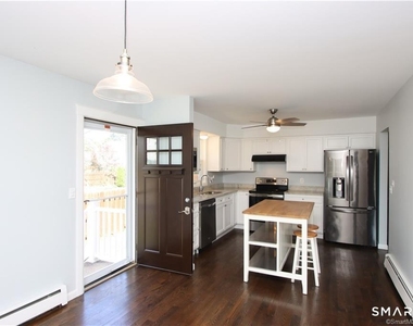 43 Treadwell Street - Photo Thumbnail 12