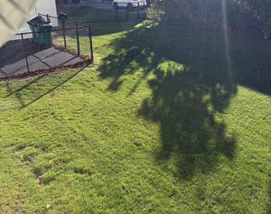 85 Maple Street - Photo Thumbnail 14