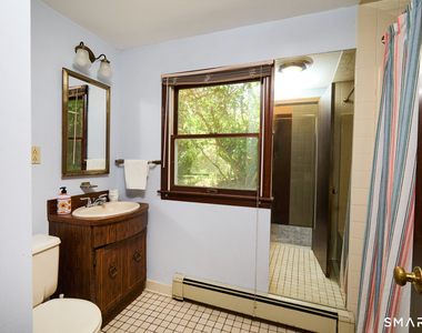 15 Harvester Road - Photo Thumbnail 16