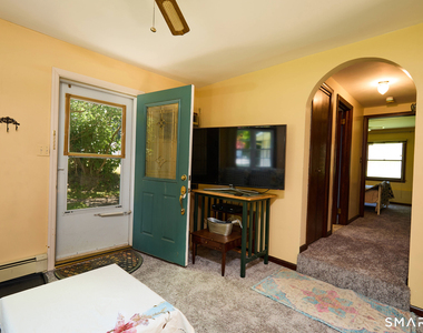 15 Harvester Road - Photo Thumbnail 3