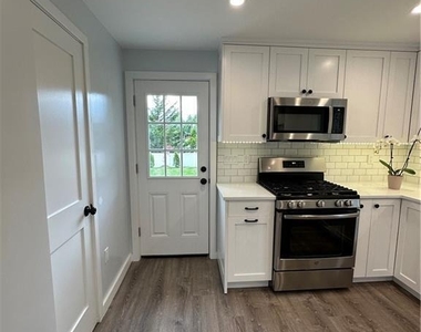 66 Campfield Drive - Photo Thumbnail 4