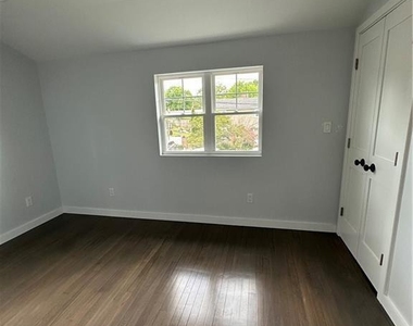 66 Campfield Drive - Photo Thumbnail 12