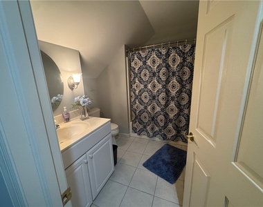 404 Kingsberry Cir - Photo Thumbnail 21
