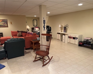 404 Kingsberry Cir - Photo Thumbnail 15