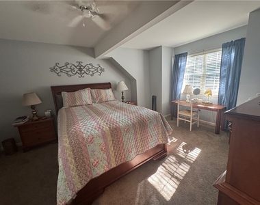 404 Kingsberry Cir - Photo Thumbnail 19
