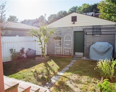 122 Olympia Street - Photo Thumbnail 22