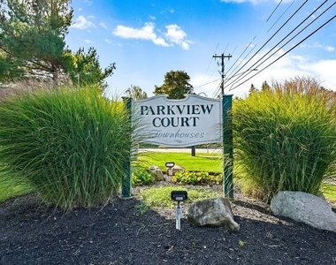 94 Parkview Court - Photo Thumbnail 28