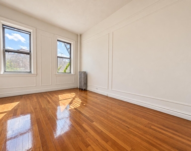 10 Park Terrace East - Photo Thumbnail 7