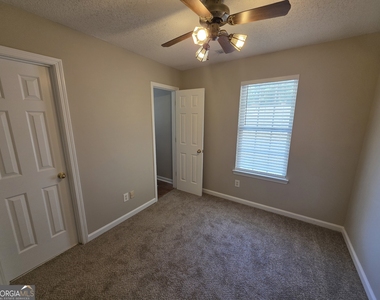 602 N Fairfield Drive - Photo Thumbnail 20