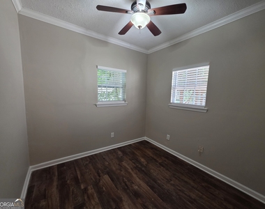 602 N Fairfield Drive - Photo Thumbnail 4