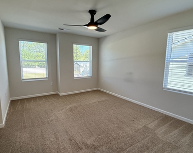 241 Ivey Terrace - Photo Thumbnail 15